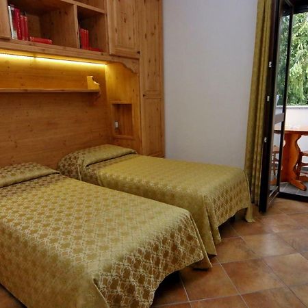 Albergo Ristorante Centro Vico Canavese Ngoại thất bức ảnh