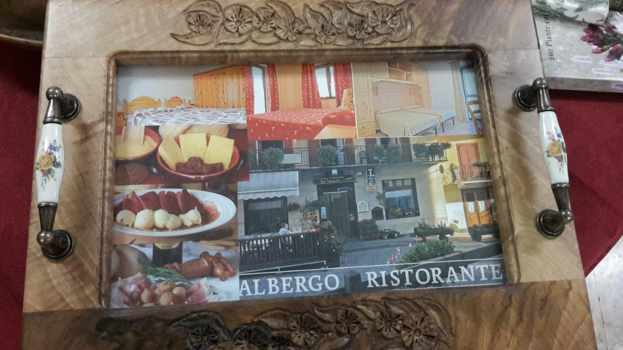 Albergo Ristorante Centro Vico Canavese Ngoại thất bức ảnh