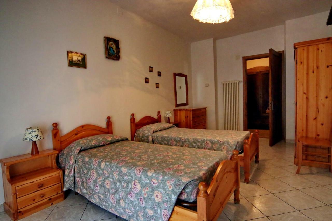 Albergo Ristorante Centro Vico Canavese Ngoại thất bức ảnh