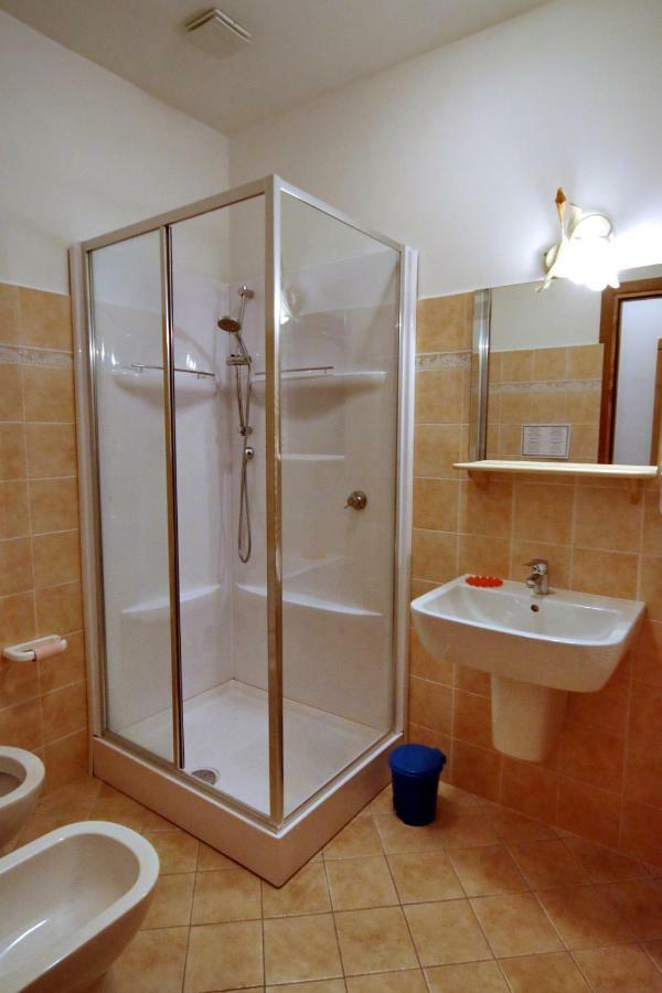 Albergo Ristorante Centro Vico Canavese Ngoại thất bức ảnh